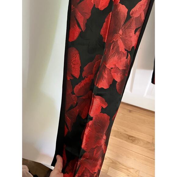 Drapers and Damons MP Red Black Floral Trouser Pants Whimsy Goth Stretch Pull On - Picture 4 of 9